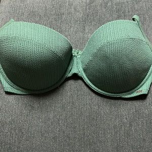 PINK Victoria Secret crinkle Bathing Suit Top